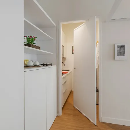 Apartment Rentopolis De Amicis 28 *